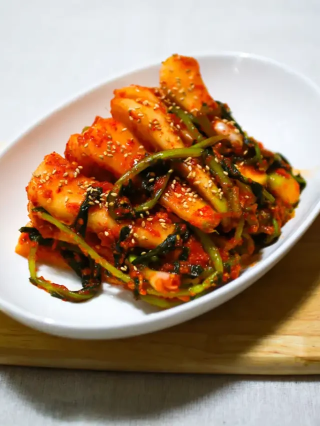 Jenis-Kimchi-Korea-Chonggak-Kimchi-Shutterstock